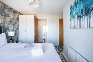 5 Star Ultra Luxury I Great Views I Underground Parking I Long Stay - Belfast - 9
