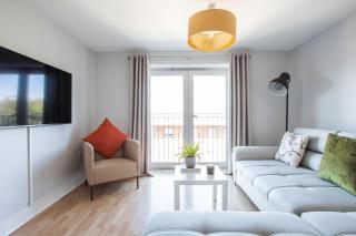 5 Star Ultra Luxury I Great Views I Underground Parking I Long Stay - Belfast - 3