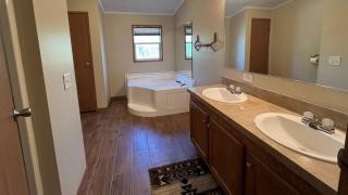 Acorn Acres Cabins Whitetail Run Cottage - 1