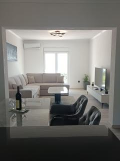 4-Person Seaview Apartment - Šušanj - 3
