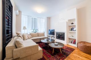Maison Eleven Central 2BR with Balcony and Private Parking - Sarajevo - 8