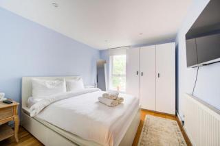 Bright & Stylish 2BD Chelsea Flat, Central Stay - Londra - 8