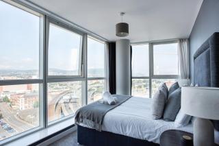Titanic and City Views I Ultra Luxury City Parking I Long Stay - Belfast - 0