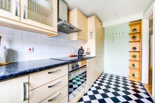 Bright & Stylish 2BD Chelsea Flat, Central Stay - Londra - 6