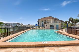 Estero Island Yacht & Racquet 320 by Sun Palace Vacations - Fort Myers Beach - 4