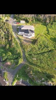 Hillsview Bed and Breakfast - - 0