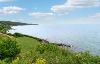 Beach Front Home In Rønne With Wifi - 4