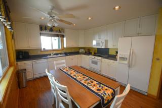 Cozy Cabin With Boat Slip New Bass Lake Listing - Bass Lake - 4