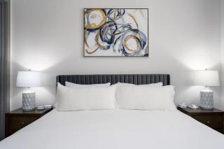 Close to 280 shopping restaurants Grandview Med Ctr - Birmingham - 1