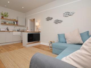 1 Bed in West Bay 74265 - West Bay - 6