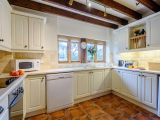 4 Bed in Bettws Cedewain 86784 - Bettws Cedewain - 5
