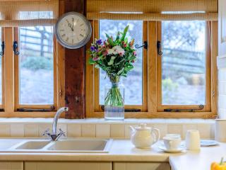 4 Bed in Bettws Cedewain 86784 - Bettws Cedewain - 4