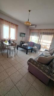Danis Home - Nea Peramos - 1