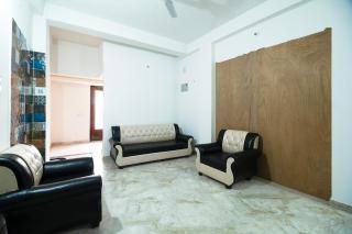 SPOT ON RNK Homestay - Guwahati - 0
