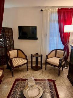 Scarlet's Cottage & Tea Garden - Kochi - 2