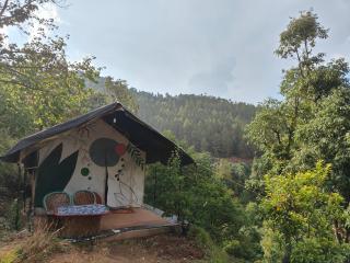 Nayantaara by lake & woods - Mukteshwar - 1