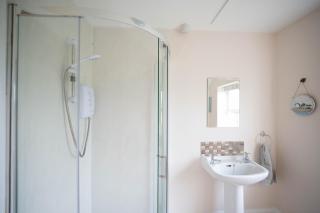The Swilly Suite - - 8