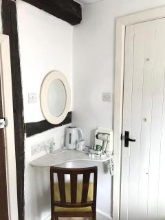 The George Hotel - Henfield - 8