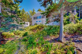 Maddock Cove Cabin - Southport - 2