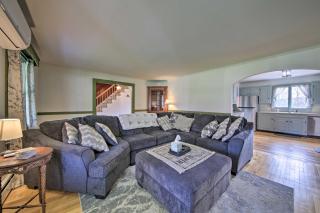 Colonial Home in Bucksport with River Views! - Bucksport - 8