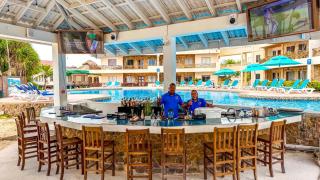 Oceans 23 - Ambergris Cay - 9