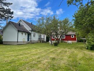 8 person holiday home in KÖPINGSVIK - 2