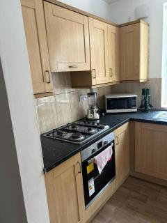 Entire 2-Bedroom House Dudley - Sedgley - 4