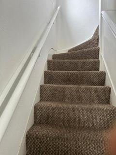 Entire 2-Bedroom House Dudley - Sedgley - 1