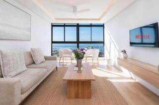 Sea View, SmartTV, Promenade, Free Parking - 0