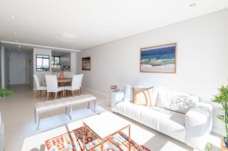 King & Queen Bed Sea View Promenade Fast Wifi - 9