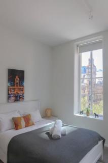 Private Apartment The Clocktower Light and Airy Studio on Bourke St - Melbourne - 2