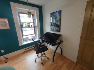 Charming Brick Walled Apartment in Central Quebec City Walk Everywhere - Québec - 7