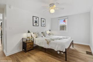 Charming 4BR Retreat in the Heart of Ottawa - 0