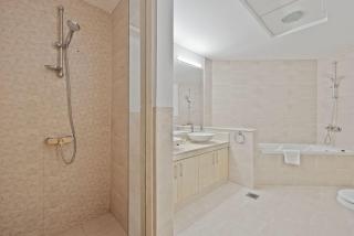 Vibrant 2 BR in Palm Jumeirah with Beach Access - 4