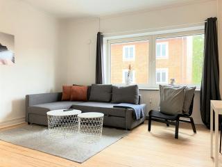 Central and Spacious Apartment for 5 - Esbjerg - 0