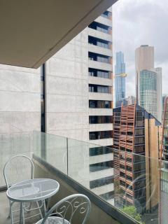 Private Apartment off Flinders St with Pool Parking and Gym - Melbourne - 4