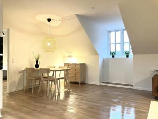 Spacious Apartment for 4 - 7