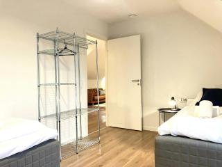 Spacious Apartment for 4 - 5