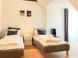 Spacious Apartment for 6 - Esbjerg - 1