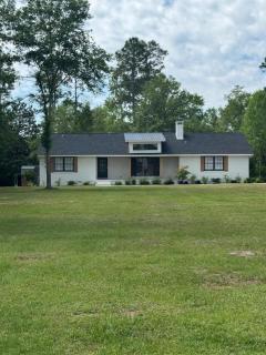 571) Large 2 bedroom on 4 Acres - Sumter - 7