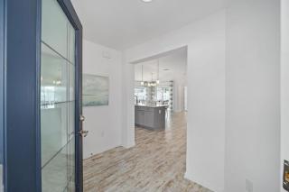 561g) Massive newly built 3 bedroom - 0