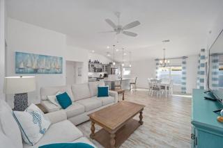 561g) Massive newly built 3 bedroom - 8