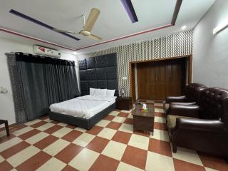 Casa Blanca Family Lodges - Islamabad - 6