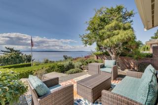 Luxury Water View 6BR Retreat with Hot Tub and Gym - 0