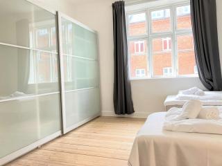 Spacious Apartment for 6 - Esbjerg - 5