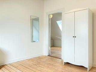 Spacious Apartment for 6 - 1