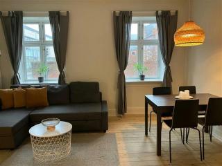 Spacious Apartment for 4 - 7