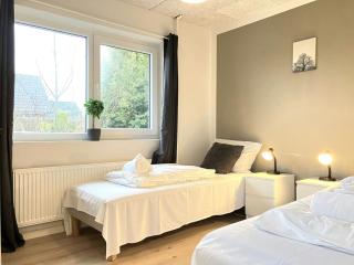 Spacious Apartment for 8 - Esbjerg - 2