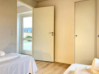Spacious Apartment for 8 - Esbjerg - 1