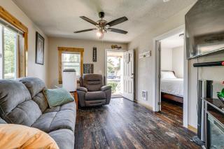 3 Mi to University of Oregon Home with Grill! - 6